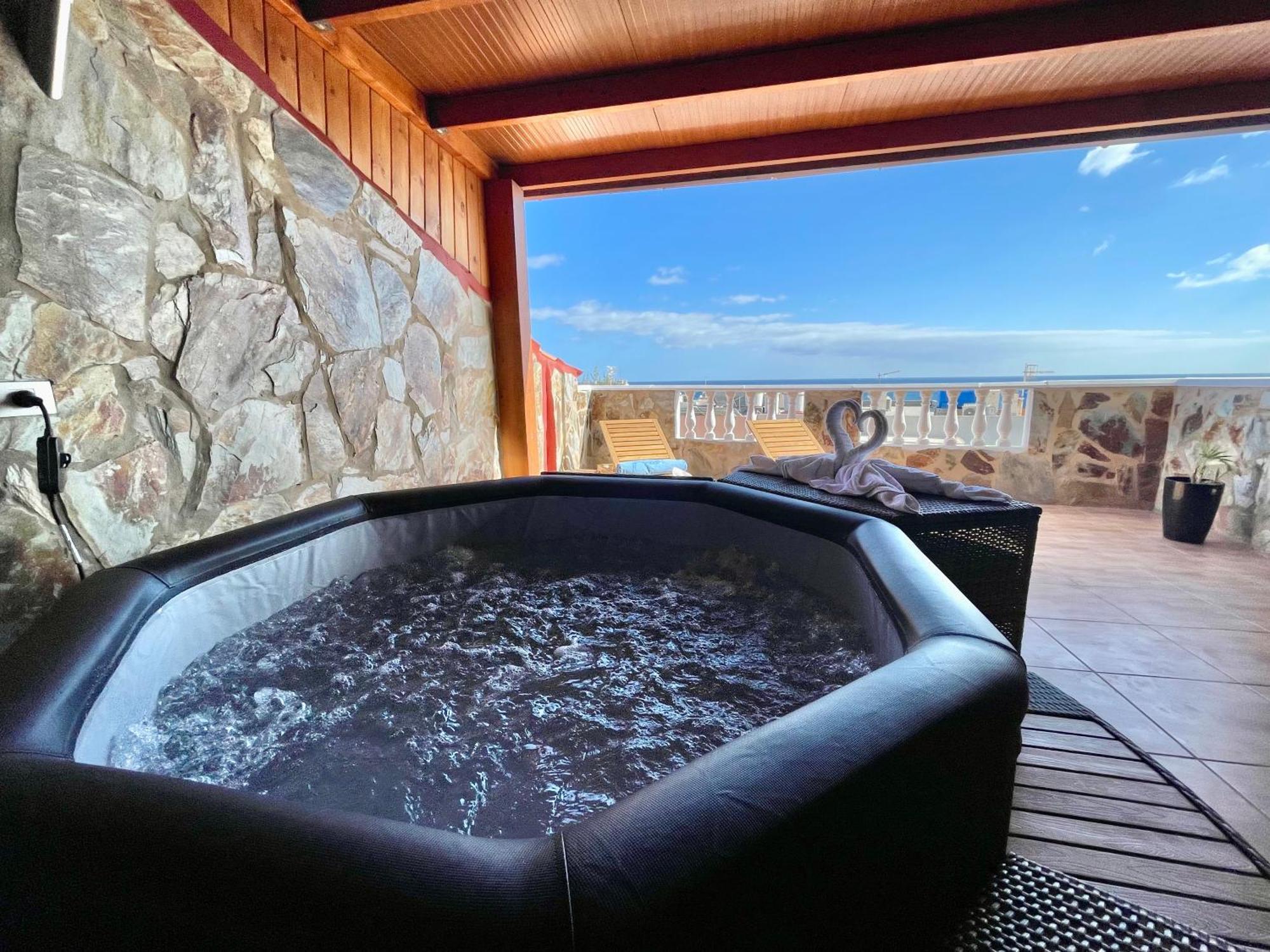 Chabela'S Seaview Penthouse & Spa Лахита Экстерьер фото