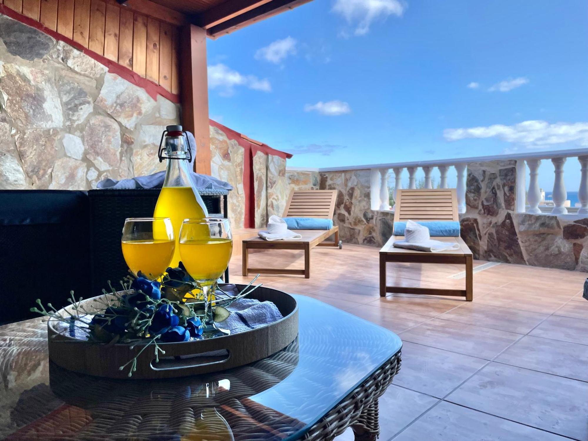 Chabela'S Seaview Penthouse & Spa Лахита Экстерьер фото